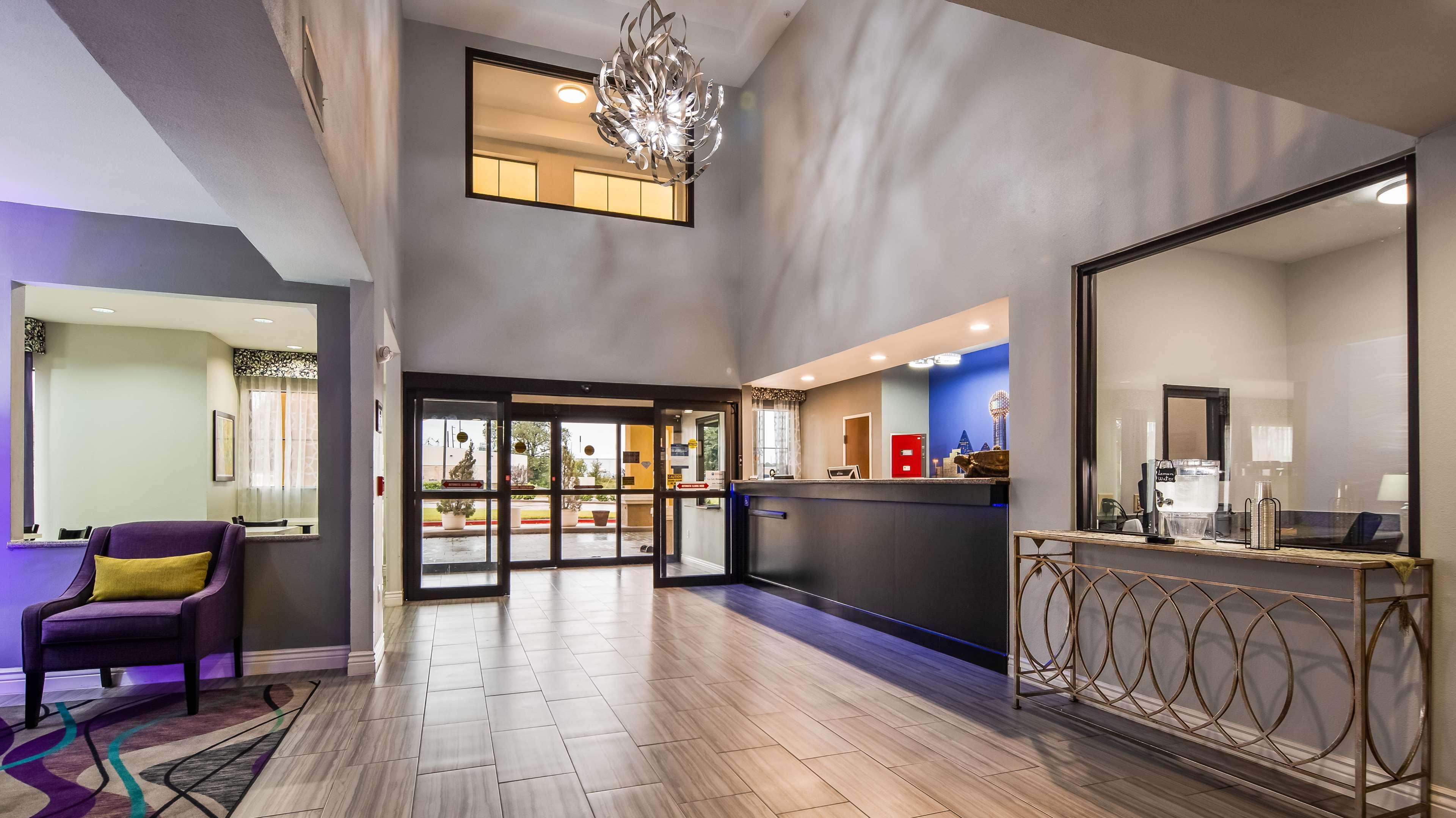 Best Western Executive Inn Corsicana Bagian luar foto