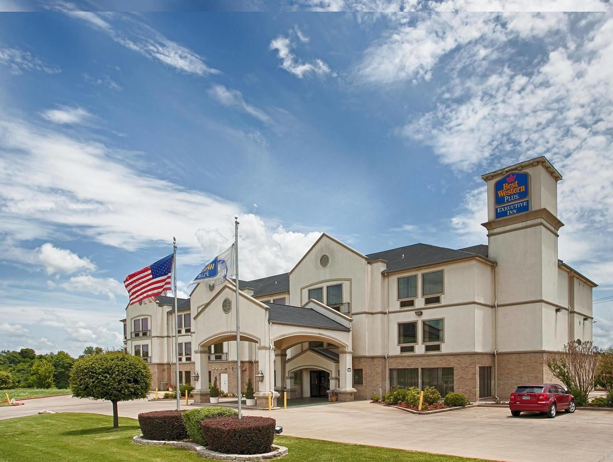 Best Western Executive Inn Corsicana Bagian luar foto