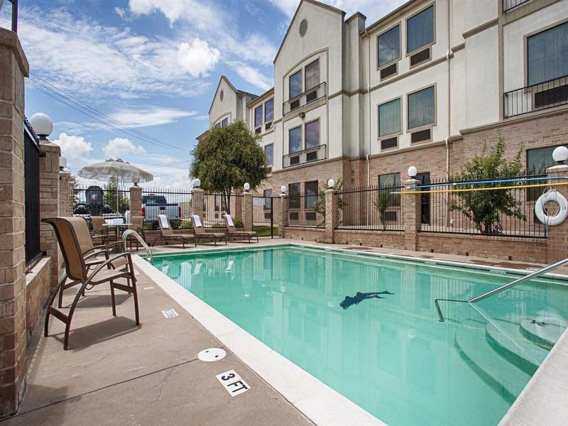 Best Western Executive Inn Corsicana Bagian luar foto