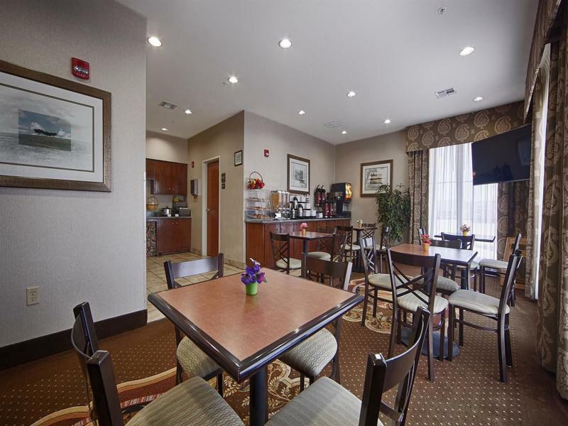 Best Western Executive Inn Corsicana Bagian luar foto