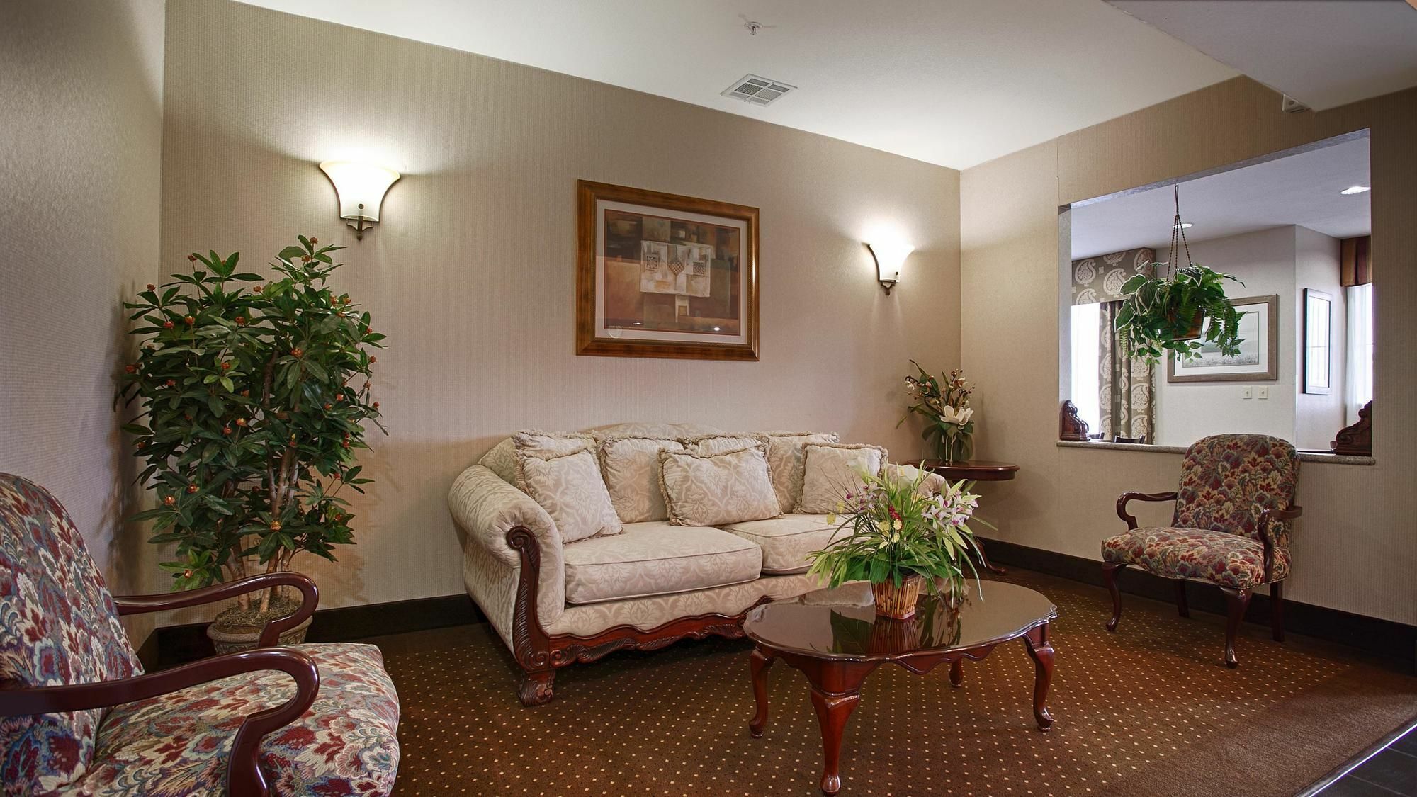 Best Western Executive Inn Corsicana Bagian luar foto
