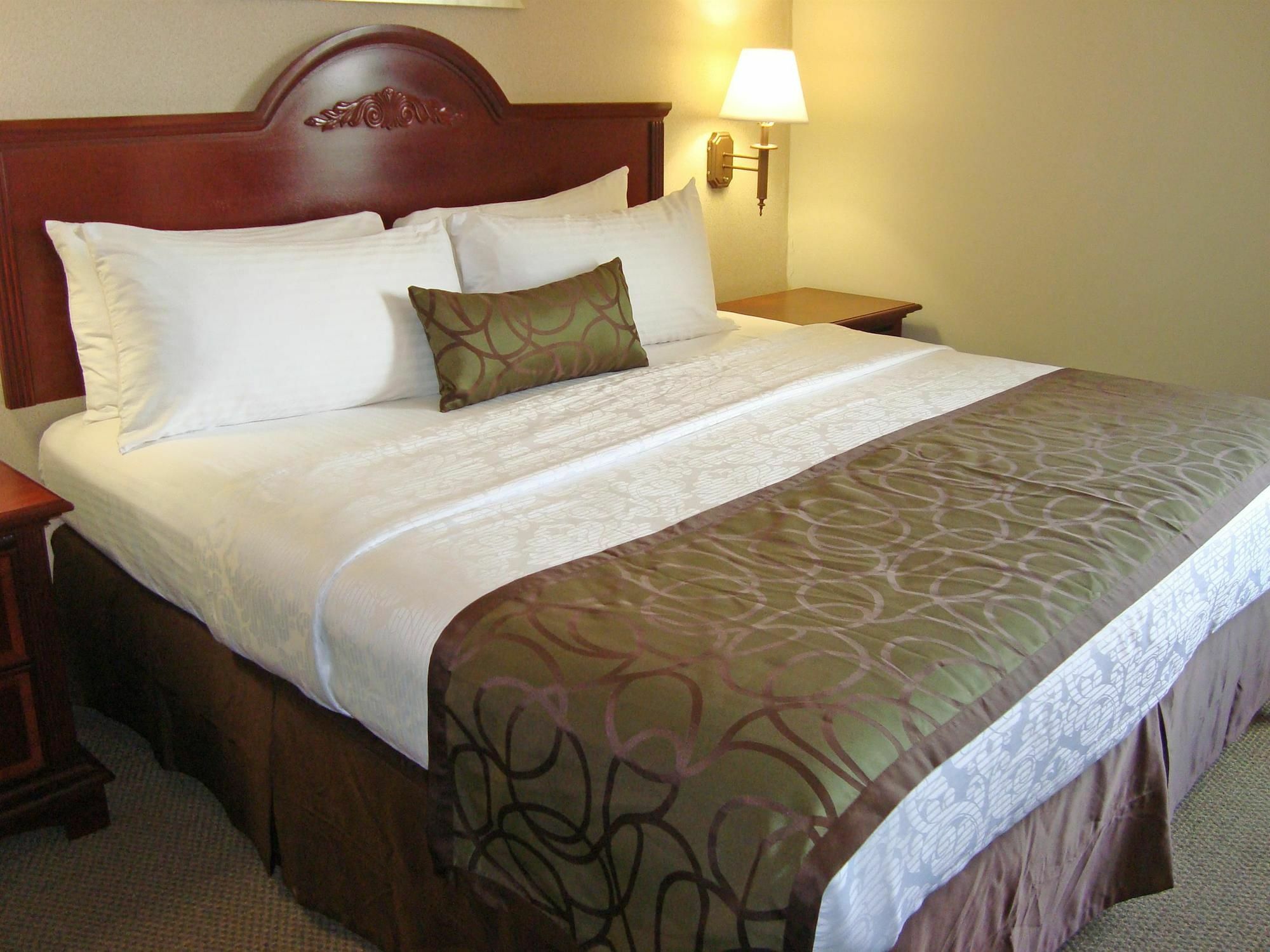 Best Western Executive Inn Corsicana Bagian luar foto